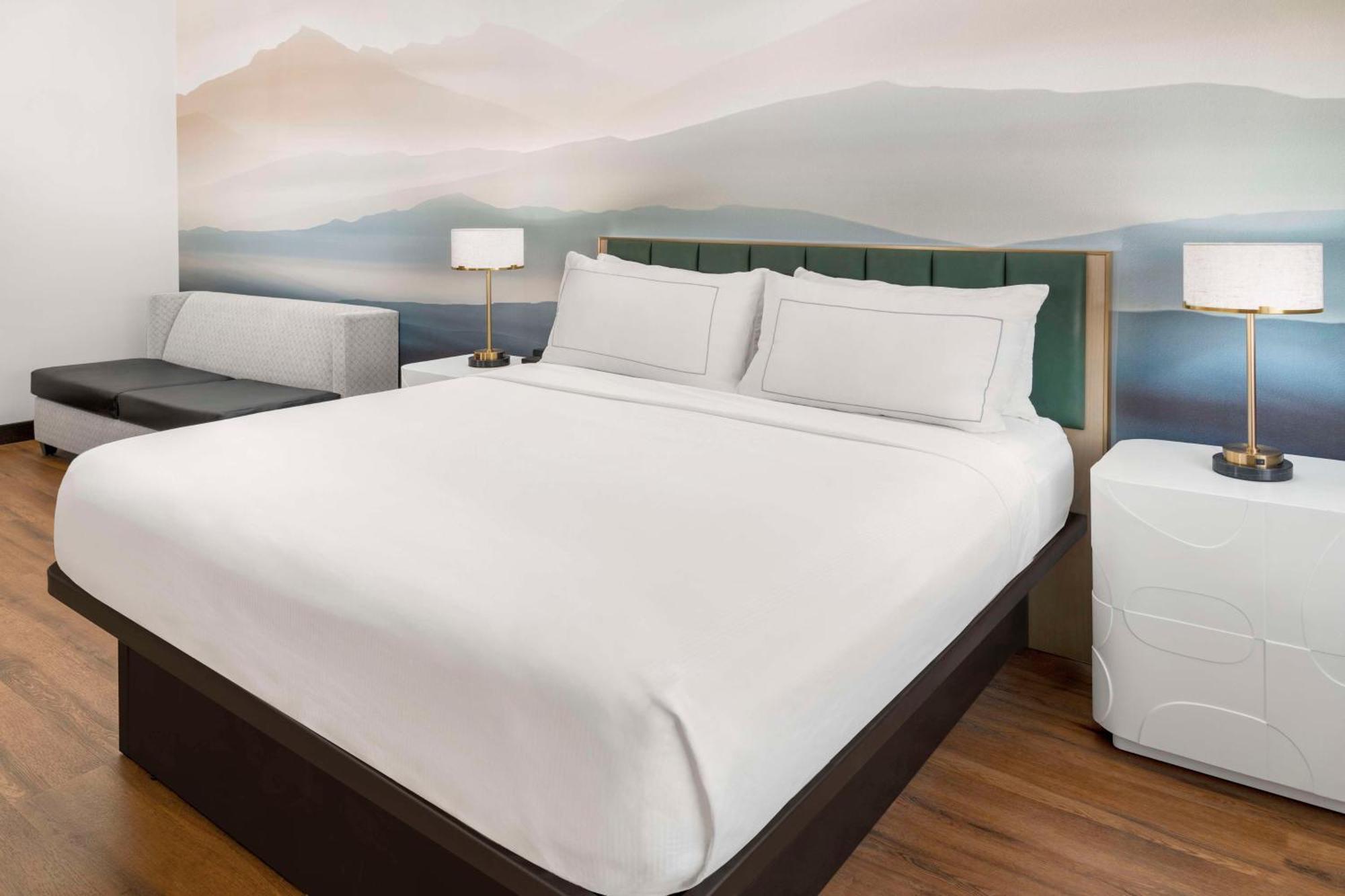 Doubletree By Hilton Phoenix-Gilbert Bagian luar foto